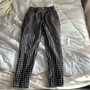 Hollister checkered taper pant
